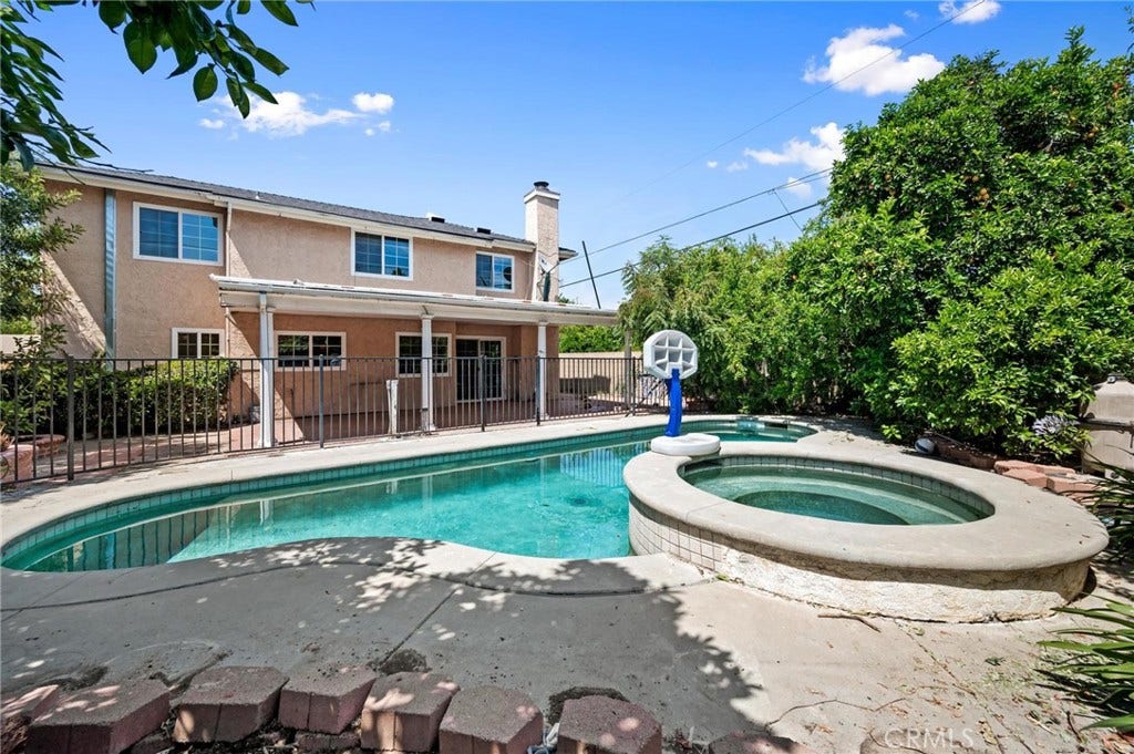 22606 Archwood Street, West Hills, CA 91307 22606 Archwood Street, West Hills, CA 91307