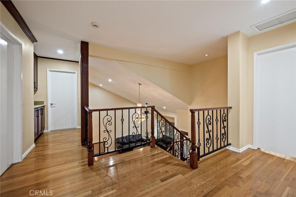22606 Archwood Street, West Hills, CA 91307 22606 Archwood Street, West Hills, CA 91307