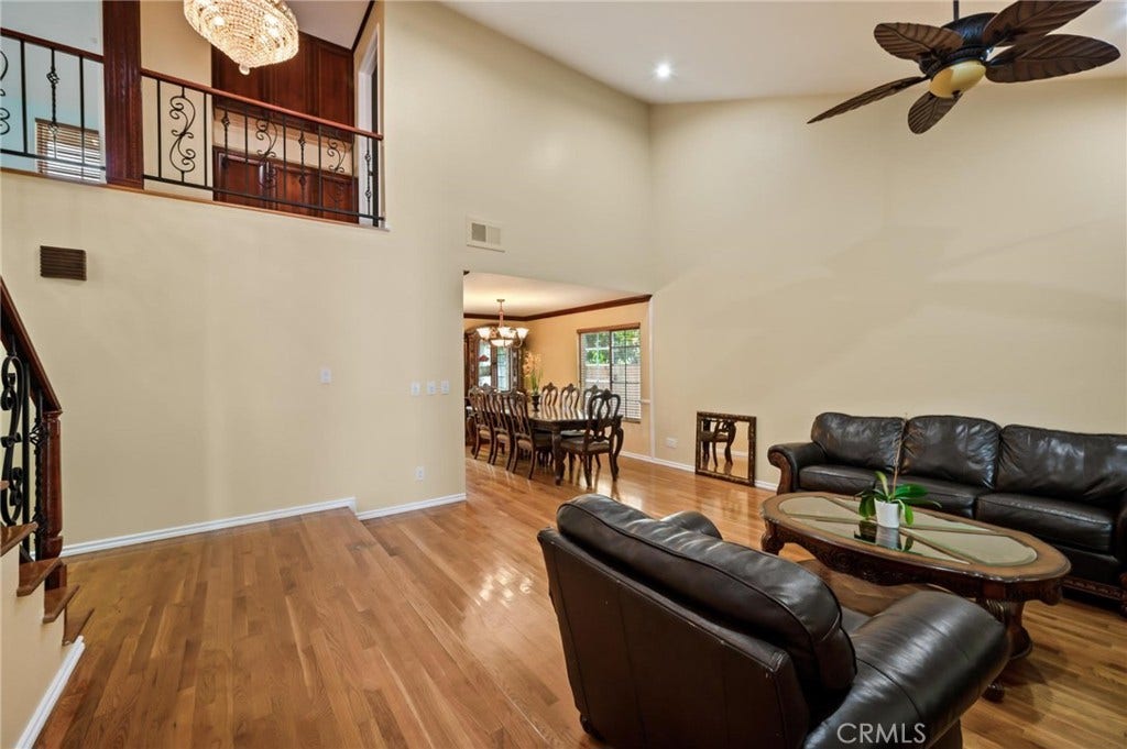 22606 Archwood Street, West Hills, CA 91307 22606 Archwood Street, West Hills, CA 91307