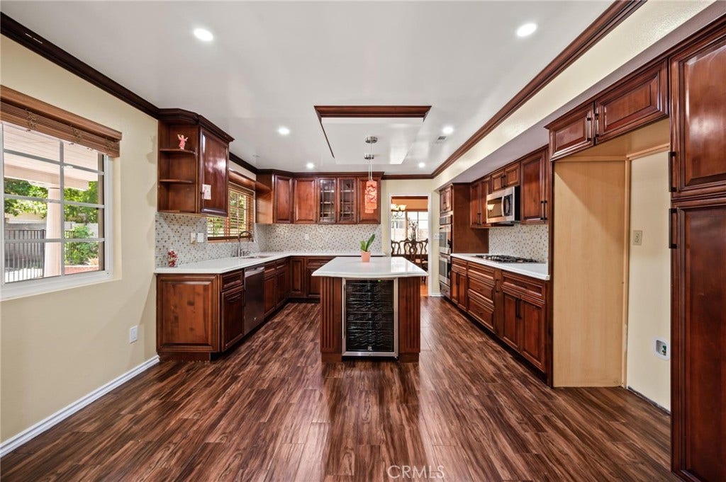 22606 Archwood Street, West Hills, CA 91307 22606 Archwood Street, West Hills, CA 91307