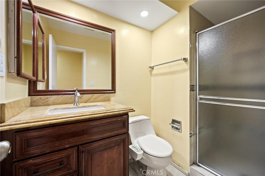 22606 Archwood Street, West Hills, CA 91307 22606 Archwood Street, West Hills, CA 91307