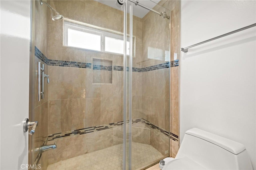 22606 Archwood Street, West Hills, CA 91307 22606 Archwood Street, West Hills, CA 91307