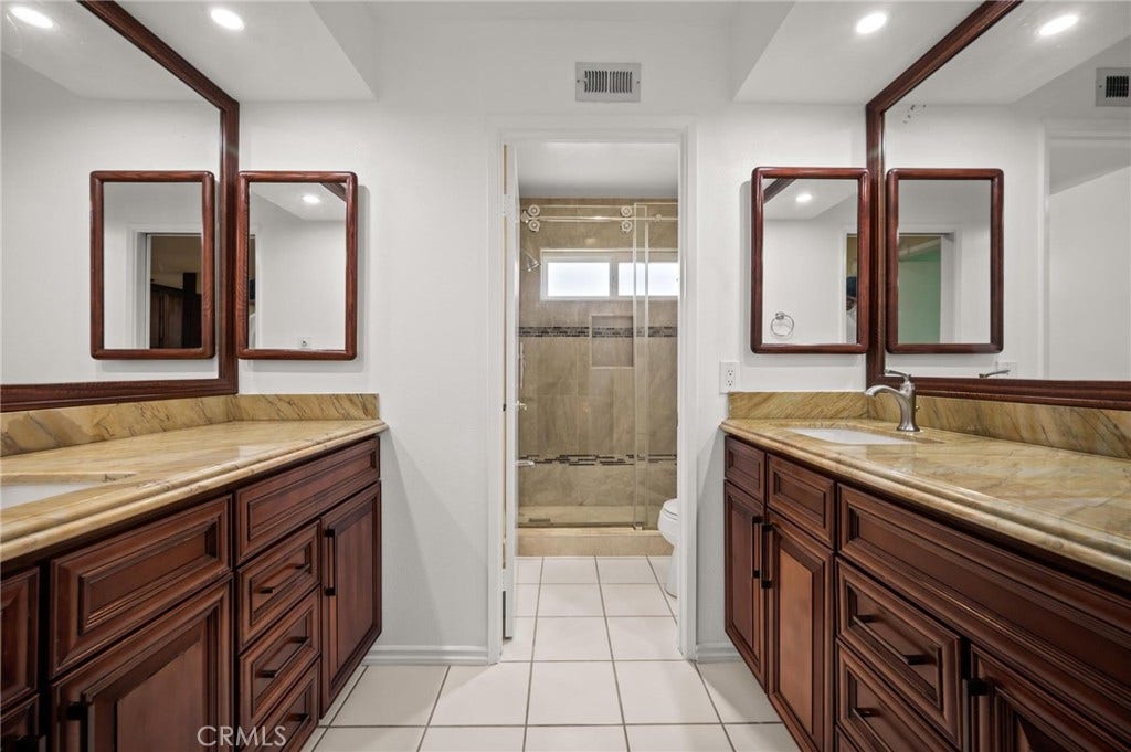 22606 Archwood Street, West Hills, CA 91307 22606 Archwood Street, West Hills, CA 91307