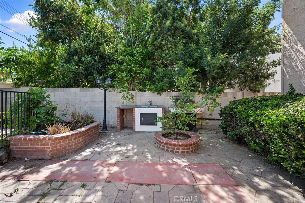 22606 Archwood Street, West Hills, CA 91307 22606 Archwood Street, West Hills, CA 91307
