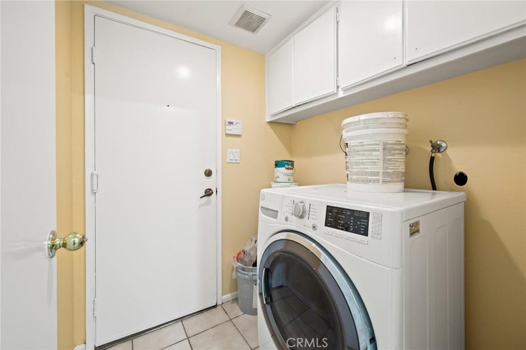 22606 Archwood Street, West Hills, CA 91307 22606 Archwood Street, West Hills, CA 91307