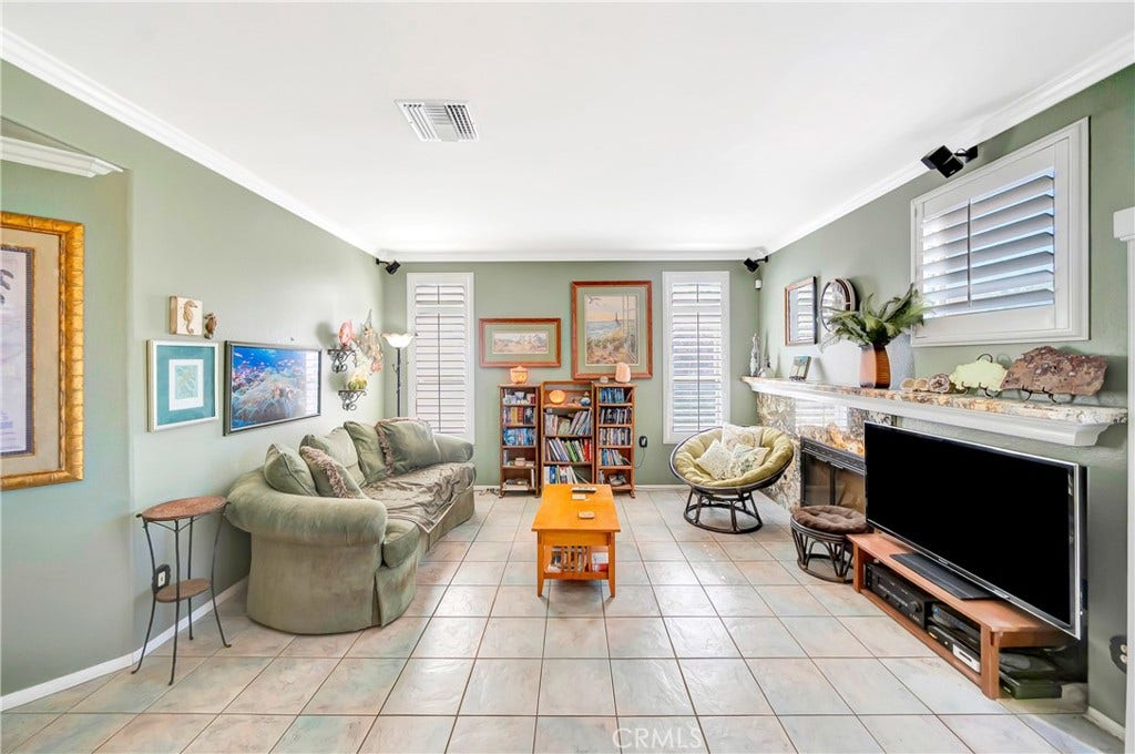 42025 Allan Drive, Lancaster, CA 93536 42025 Allan Drive, Lancaster, CA 93536