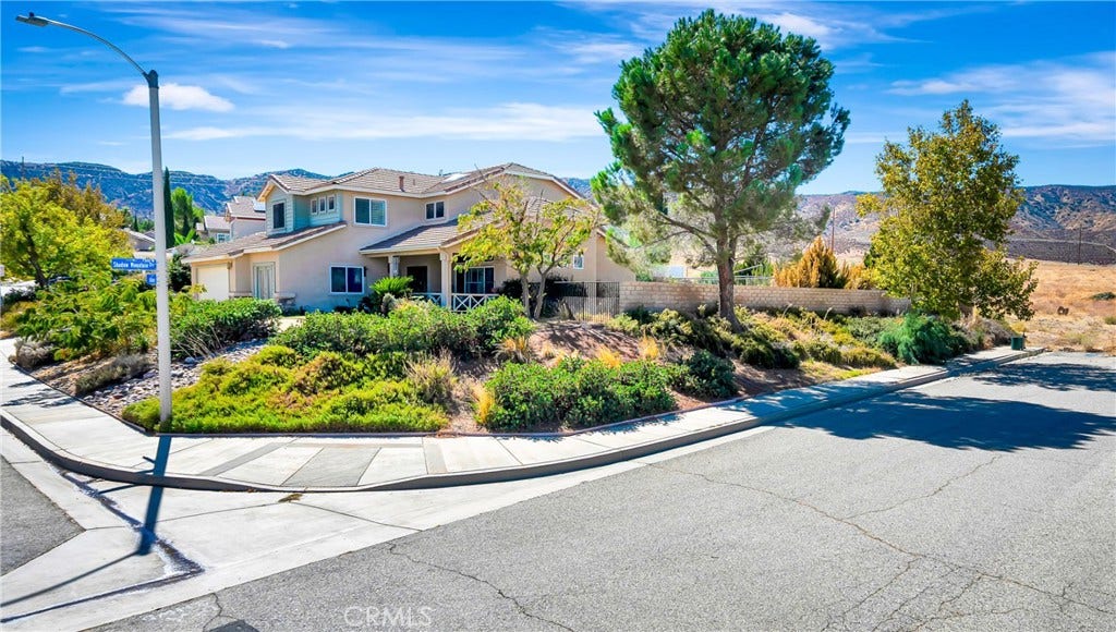 42025 Allan Drive, Lancaster, CA 93536 42025 Allan Drive, Lancaster, CA 93536