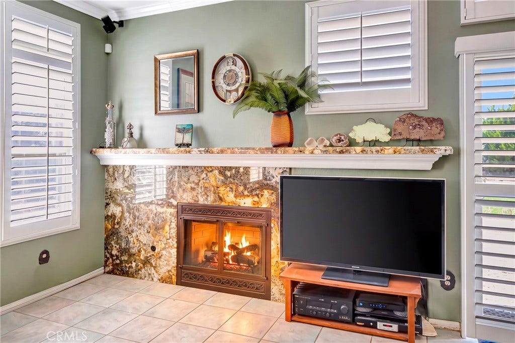 42025 Allan Drive, Lancaster, CA 93536 42025 Allan Drive, Lancaster, CA 93536