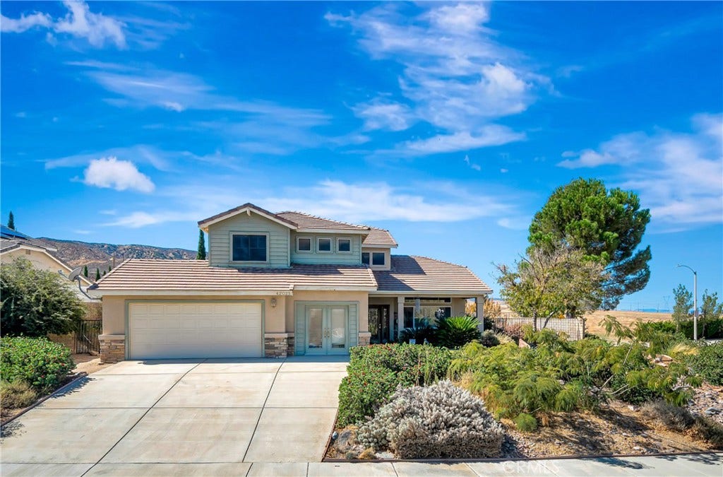 42025 Allan Drive, Lancaster, CA 93536 42025 Allan Drive, Lancaster, CA 93536