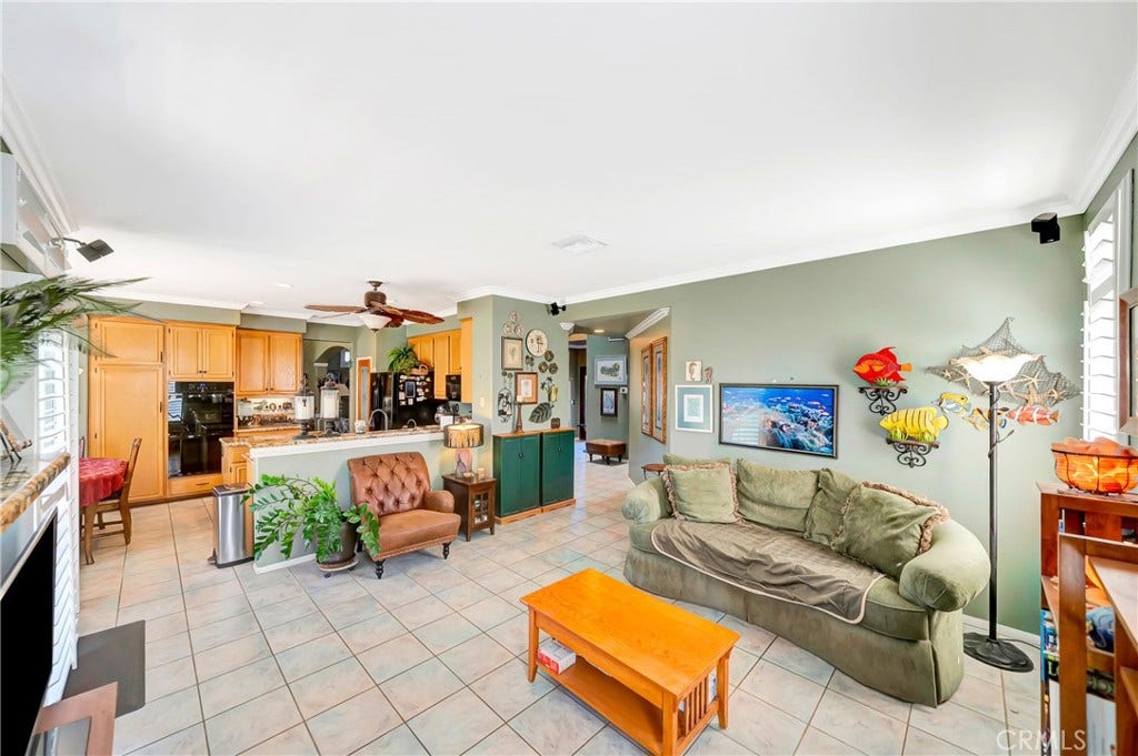 42025 Allan Drive, Lancaster, CA 93536 42025 Allan Drive, Lancaster, CA 93536