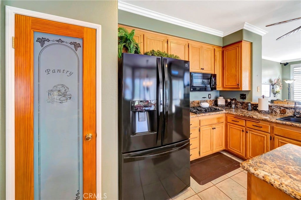42025 Allan Drive, Lancaster, CA 93536 42025 Allan Drive, Lancaster, CA 93536