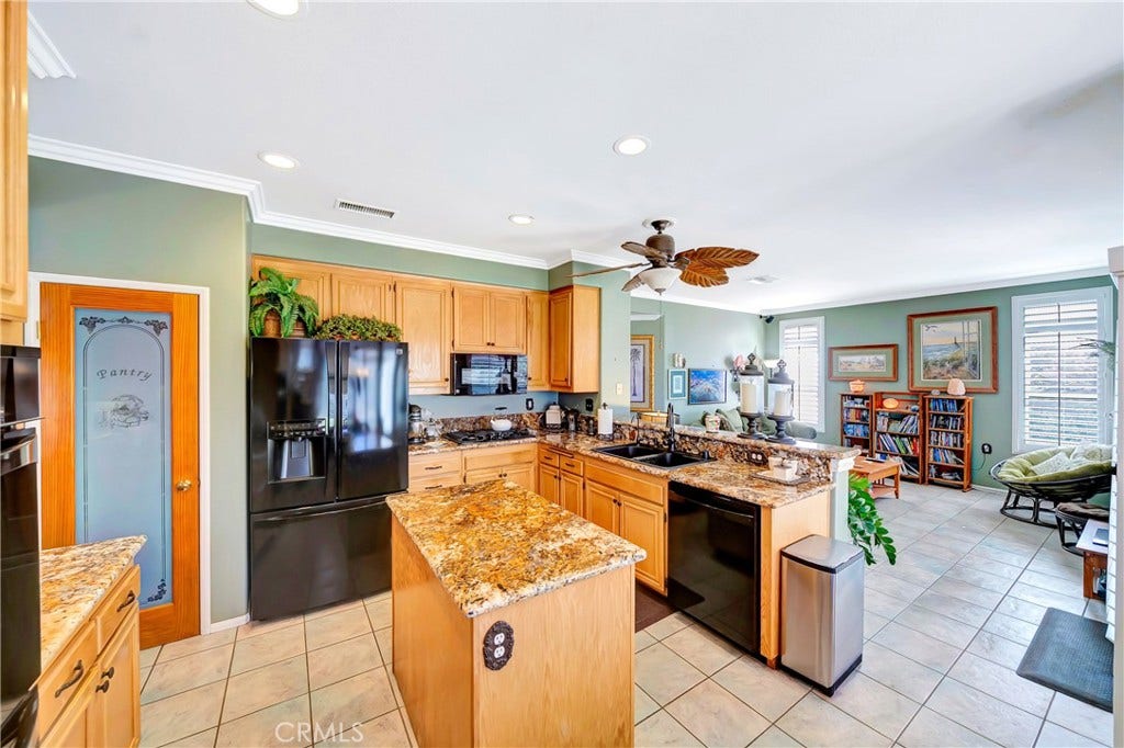 42025 Allan Drive, Lancaster, CA 93536 42025 Allan Drive, Lancaster, CA 93536