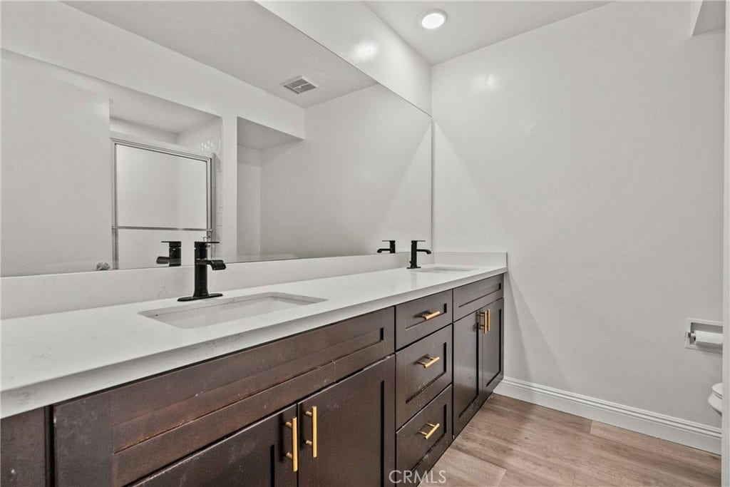 9724 Bothwell Road, Northridge, CA 91324 9724 Bothwell Road, Northridge, CA 91324