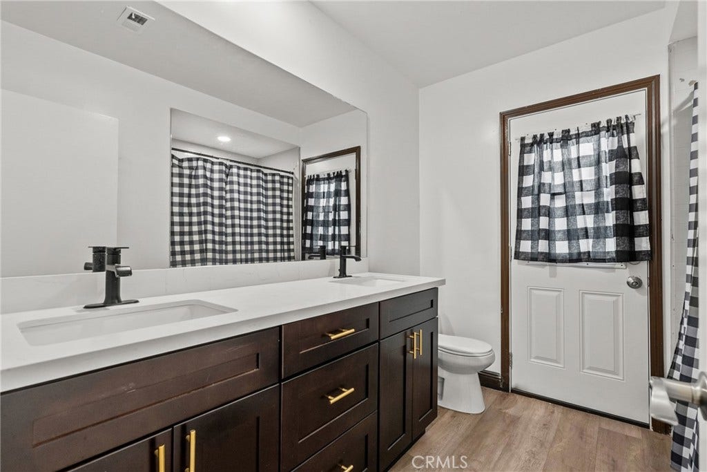9724 Bothwell Road, Northridge, CA 91324 9724 Bothwell Road, Northridge, CA 91324