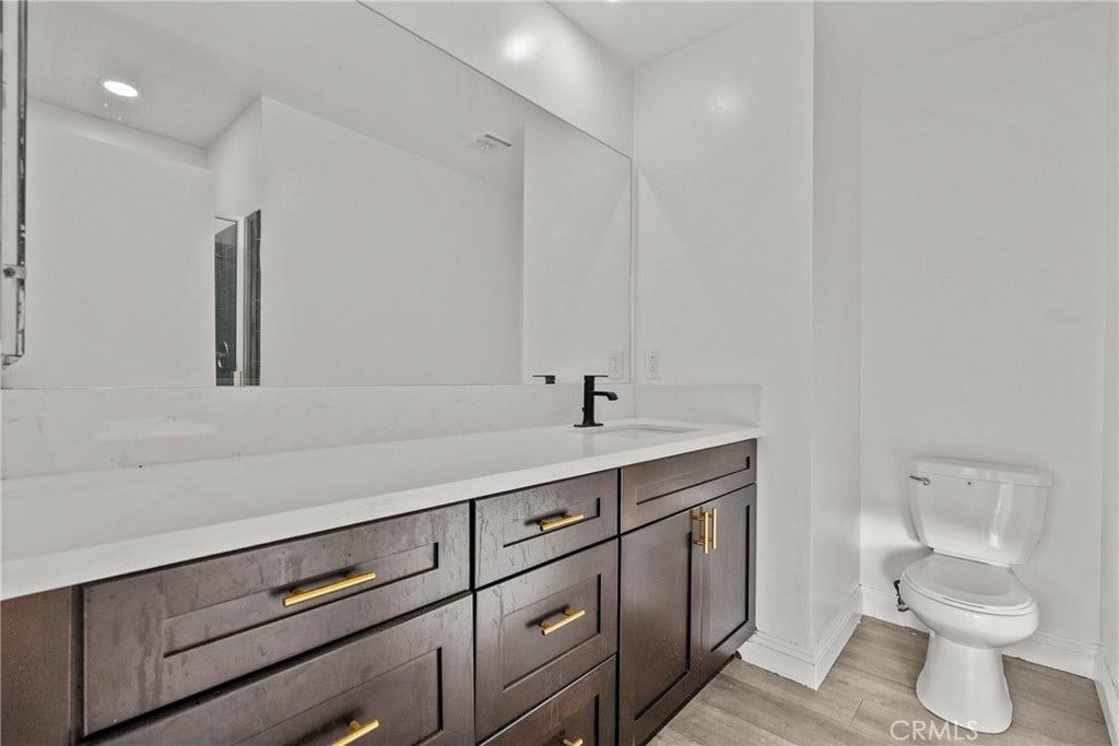 9724 Bothwell Road, Northridge, CA 91324 9724 Bothwell Road, Northridge, CA 91324