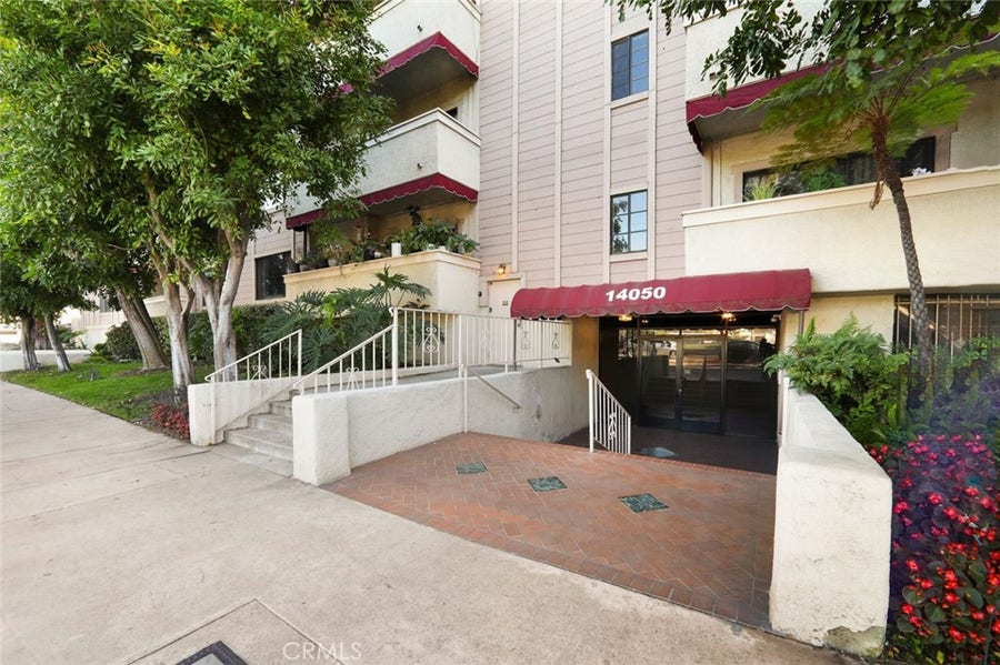 Property photo for 14050 Magnolia, Sherman Oaks, CA