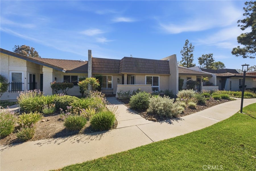 Property photo for 2571 Northlake Circle, Westlake Village, CA