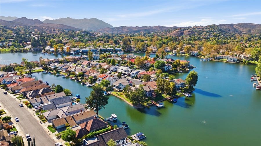 Property photo for 2571 Northlake Circle, Westlake Village, CA