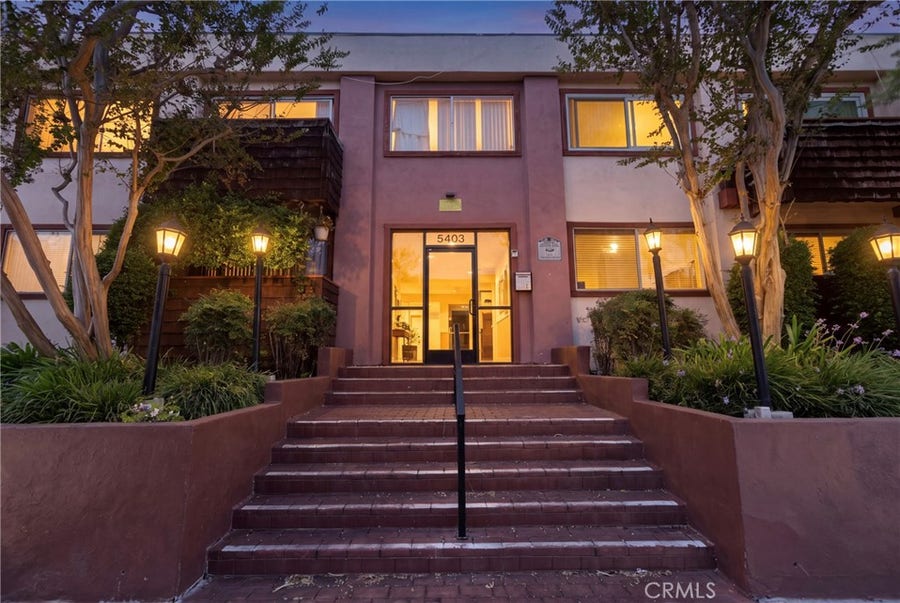 Property photo for 5403 Newcastle Avenue, Encino, CA