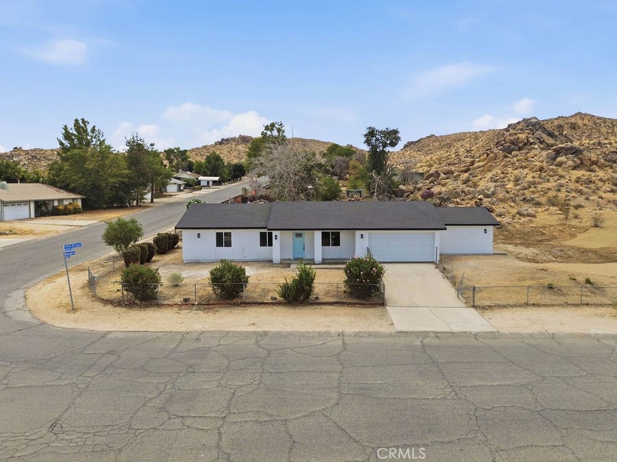 Property photo for 39609 179th E, Palmdale, CA