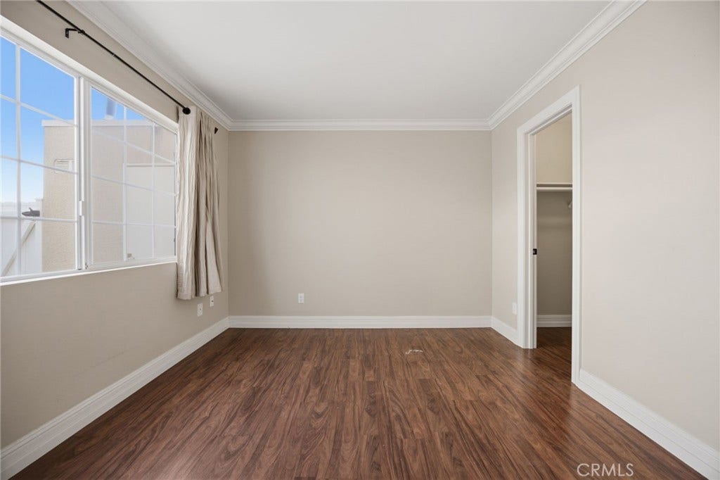 19208 Hamlin Street, #5, Reseda, CA 91335 19208 Hamlin Street, #5, Reseda, CA 91335