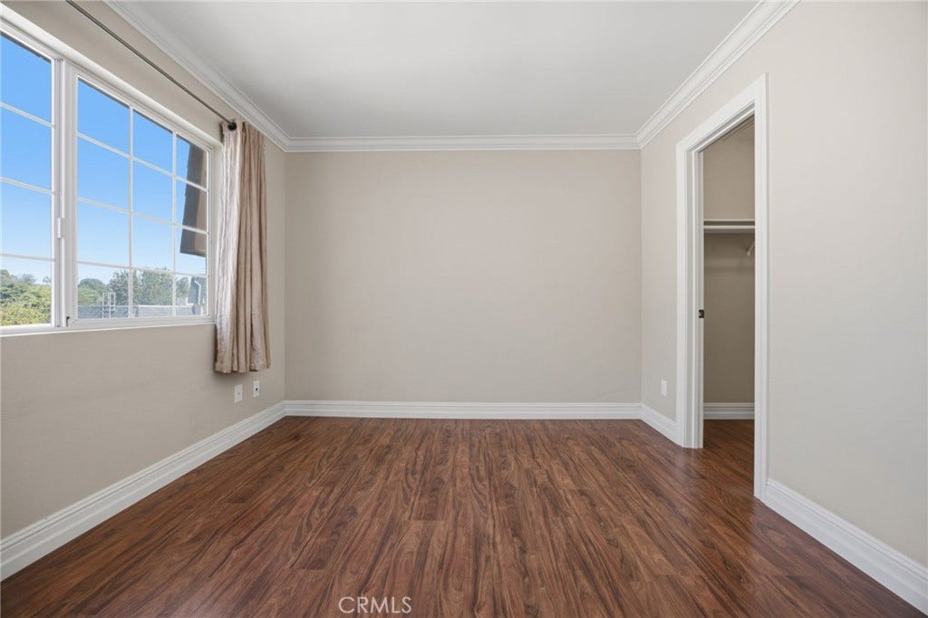 19208 Hamlin Street, #5, Reseda, CA 91335 19208 Hamlin Street, #5, Reseda, CA 91335
