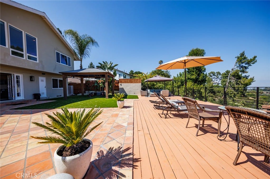 4534 Totana Drive, Tarzana, CA 91356 4534 Totana Drive, Tarzana, CA 91356