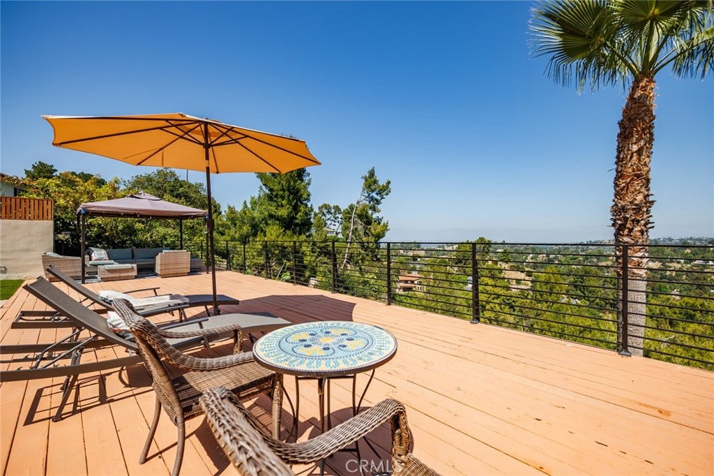 4534 Totana Drive, Tarzana, CA 91356 4534 Totana Drive, Tarzana, CA 91356