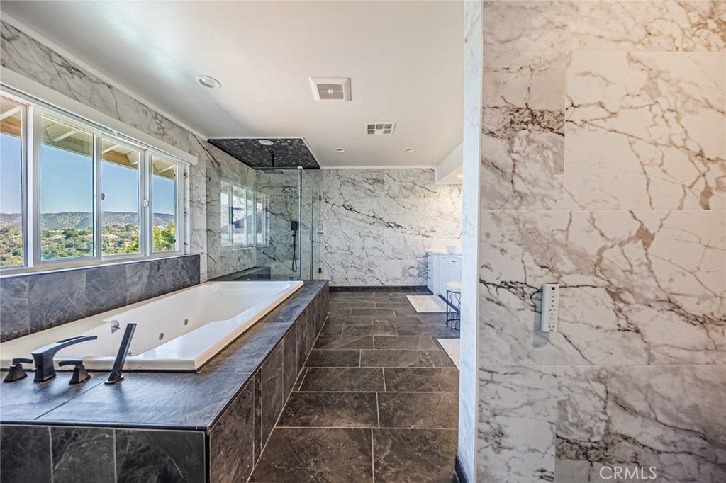 4534 Totana Drive, Tarzana, CA 91356 4534 Totana Drive, Tarzana, CA 91356