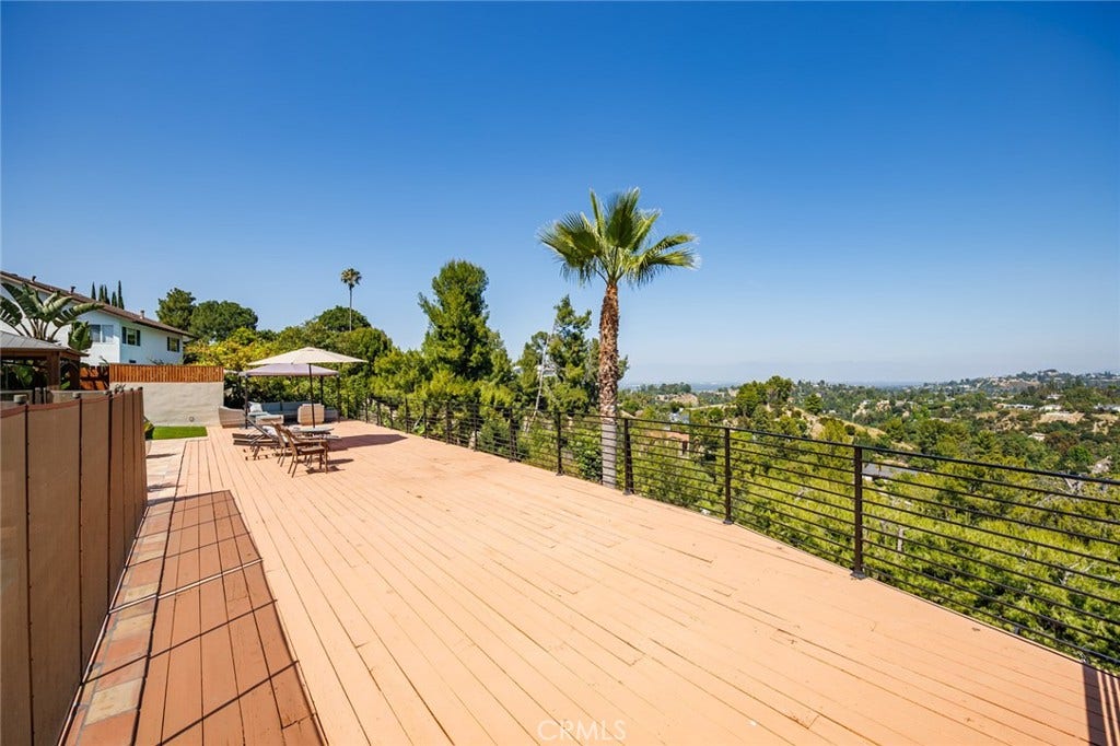 4534 Totana Drive, Tarzana, CA 91356 4534 Totana Drive, Tarzana, CA 91356
