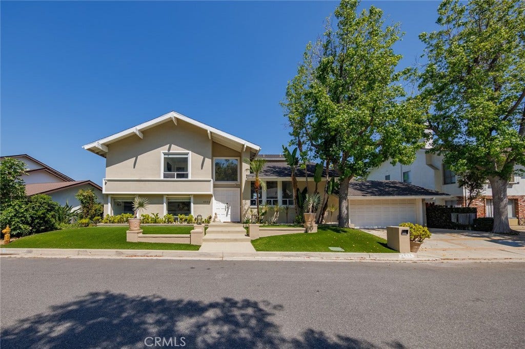 4534 Totana Drive, Tarzana, CA 91356 4534 Totana Drive, Tarzana, CA 91356