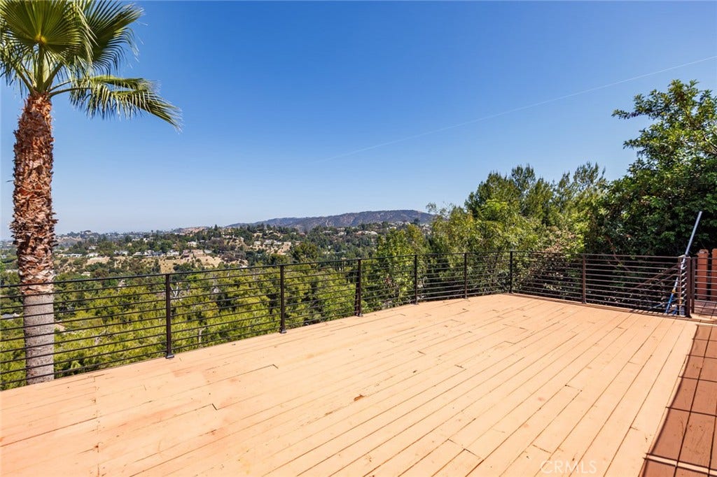 4534 Totana Drive, Tarzana, CA 91356 4534 Totana Drive, Tarzana, CA 91356