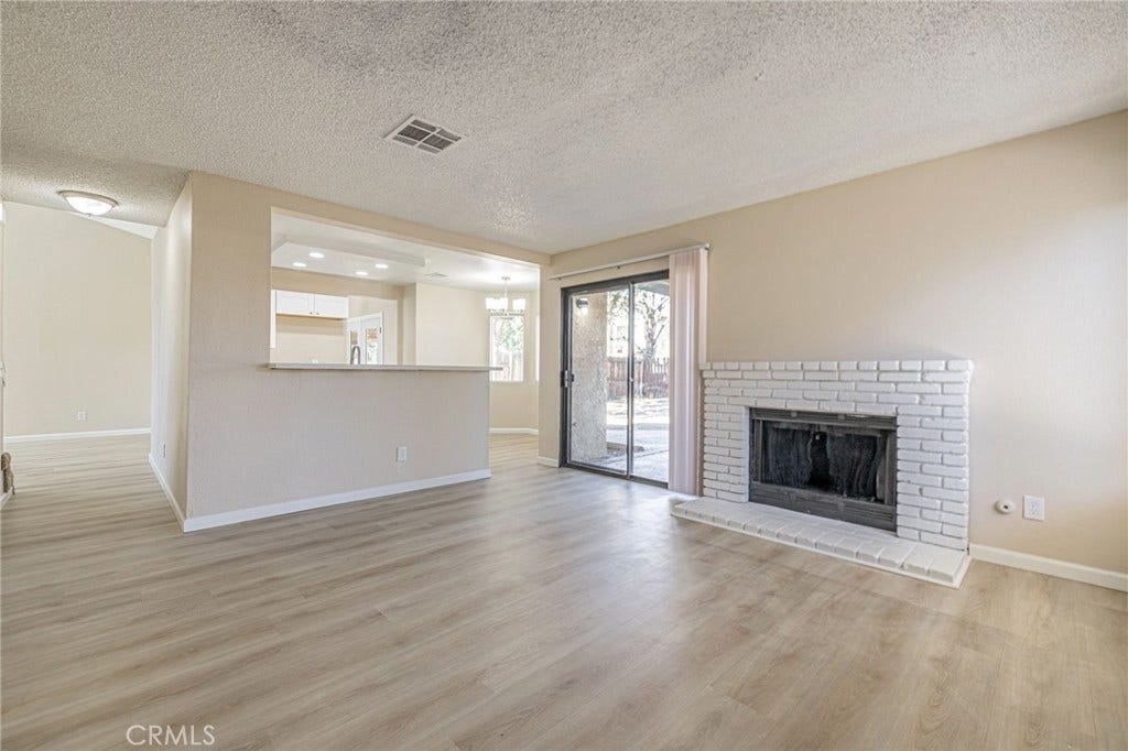 663 E Kettering, Lancaster, CA 93535 663 E Kettering, Lancaster, CA 93535