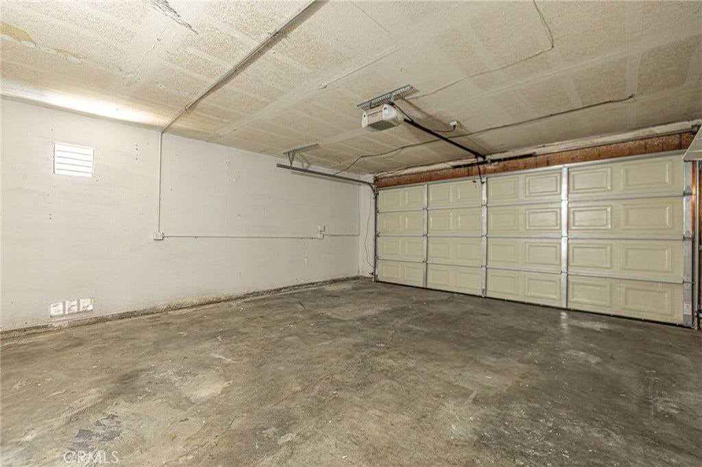 663 E Kettering, Lancaster, CA 93535 663 E Kettering, Lancaster, CA 93535