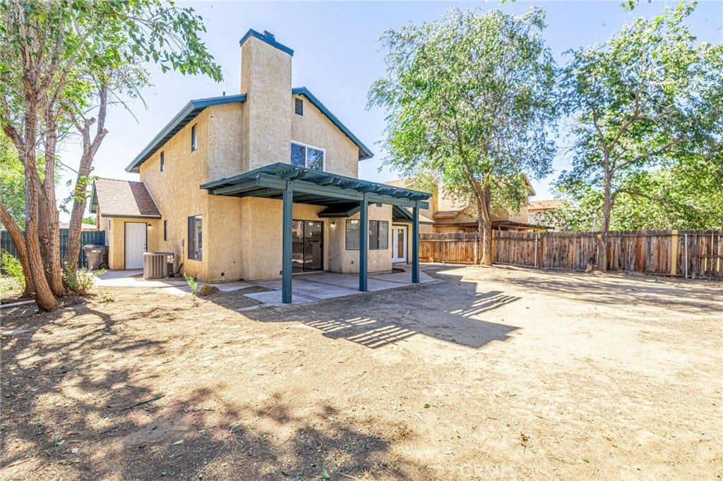 663 E Kettering, Lancaster, CA 93535 663 E Kettering, Lancaster, CA 93535