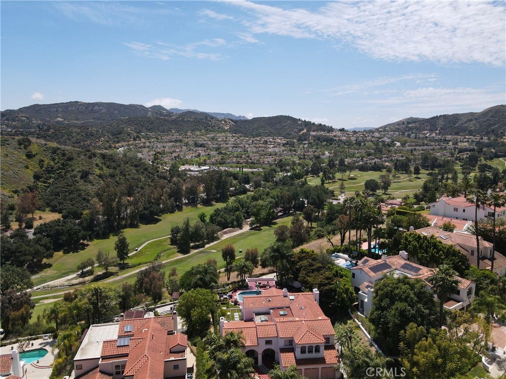 24142 Park Riviera, Calabasas, CA 91302 24142 Park Riviera, Calabasas, CA 91302