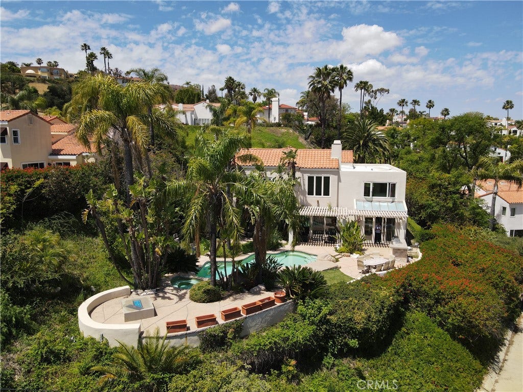 24142 Park Riviera, Calabasas, CA 91302 24142 Park Riviera, Calabasas, CA 91302