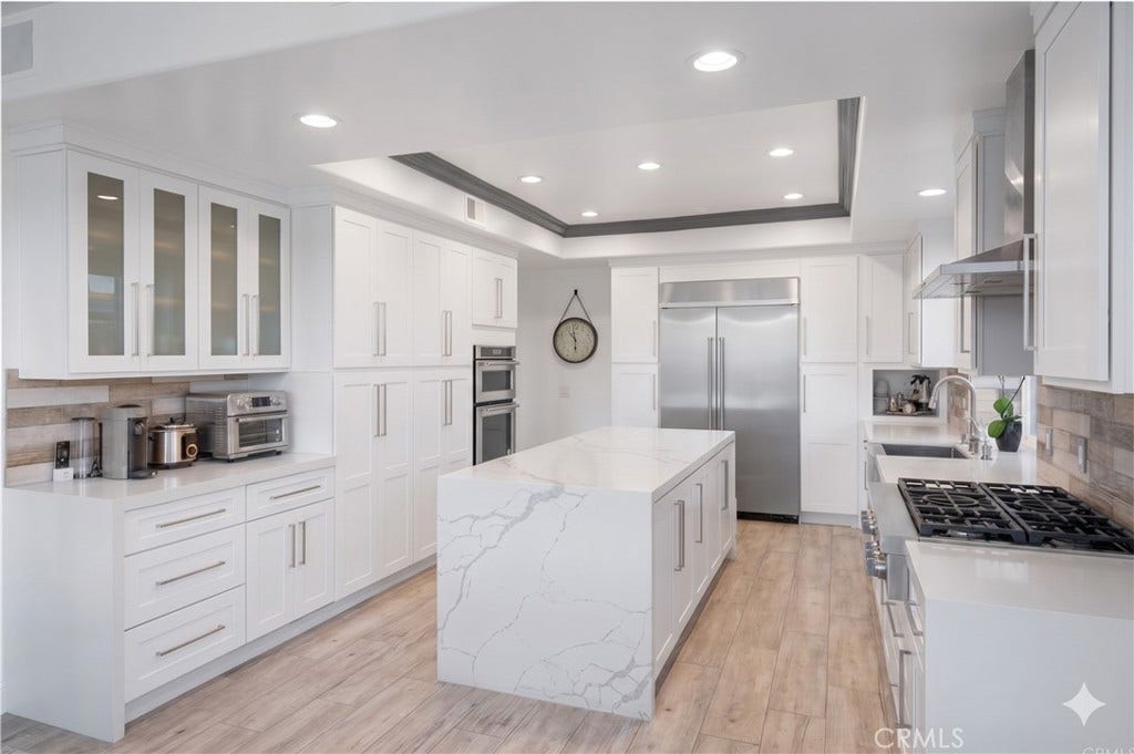 24142 Park Riviera, Calabasas, CA 91302 24142 Park Riviera, Calabasas, CA 91302