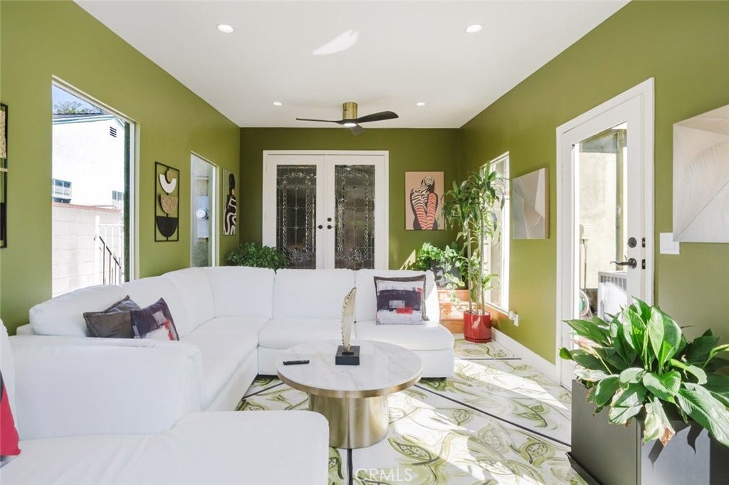 2036 W 95th Street, Los Angeles, CA 90047 2036 W 95th Street, Los Angeles, CA 90047