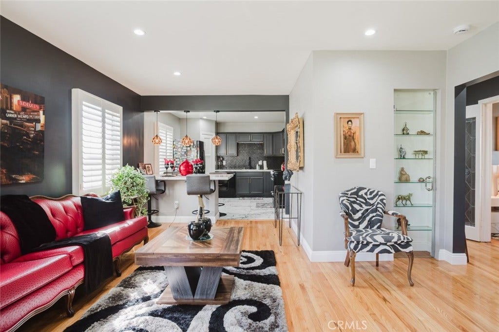 2036 W 95th Street, Los Angeles, CA 90047 2036 W 95th Street, Los Angeles, CA 90047