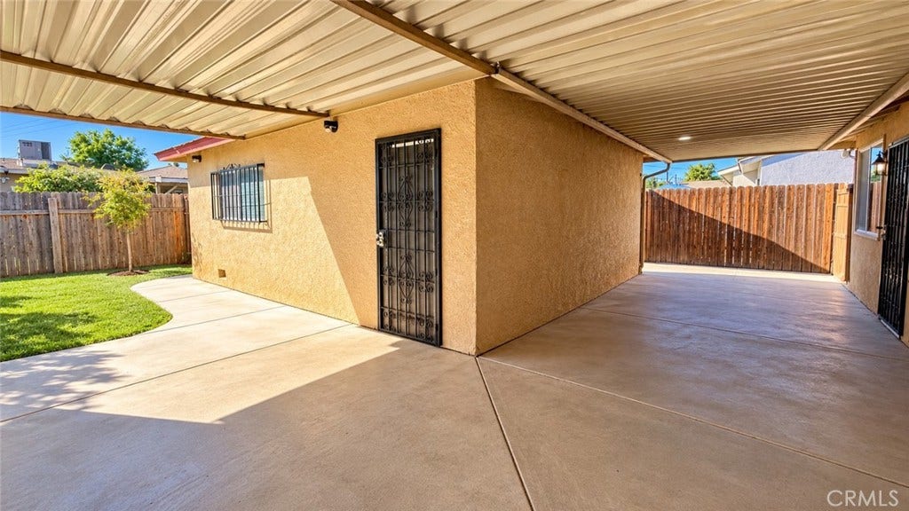 909 Meredith, Bakersfield, CA 93304 909 Meredith, Bakersfield, CA 93304