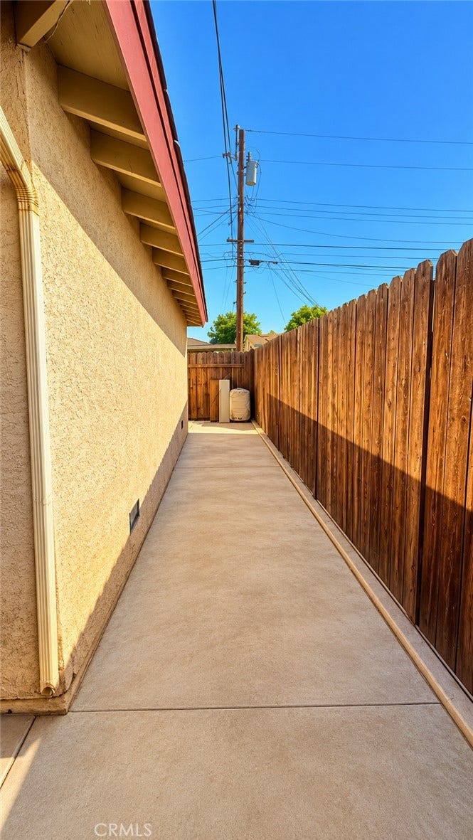 909 Meredith, Bakersfield, CA 93304 909 Meredith, Bakersfield, CA 93304