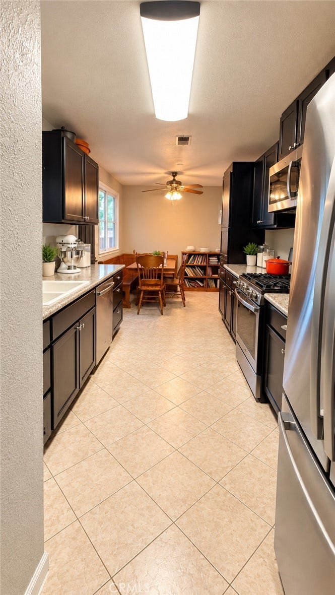 909 Meredith, Bakersfield, CA 93304 909 Meredith, Bakersfield, CA 93304