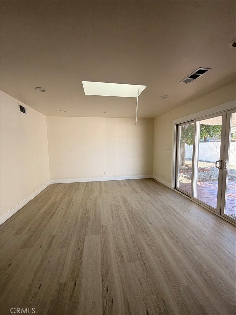 18210 Napa Street, Northridge, CA 91325 18210 Napa Street, Northridge, CA 91325