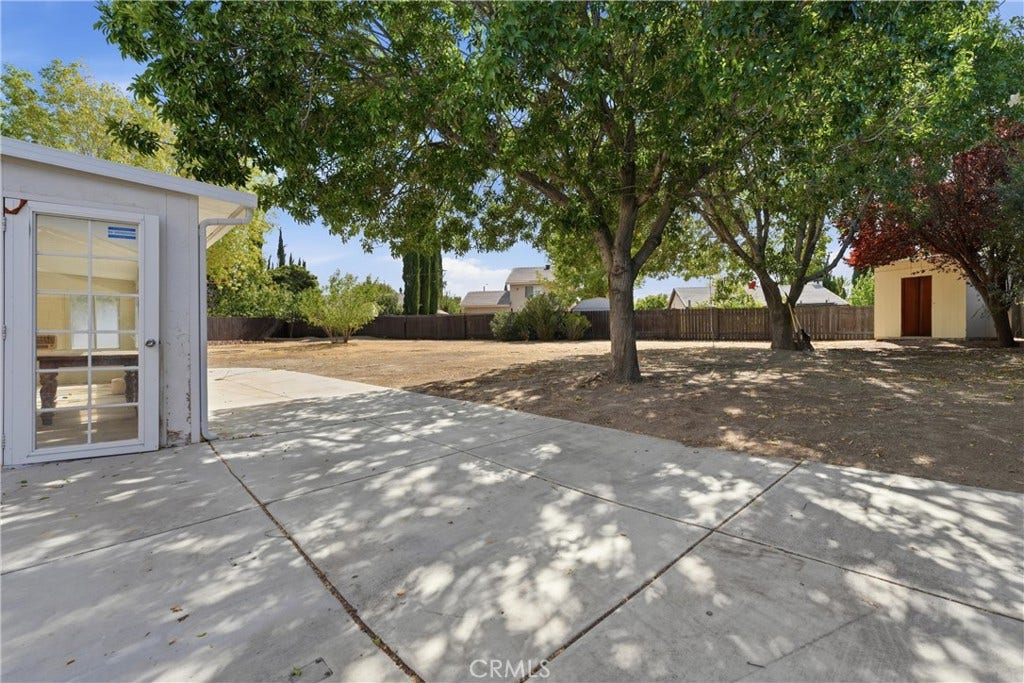 2640 Minford Court, Lancaster, CA 93536 2640 Minford Court, Lancaster, CA 93536