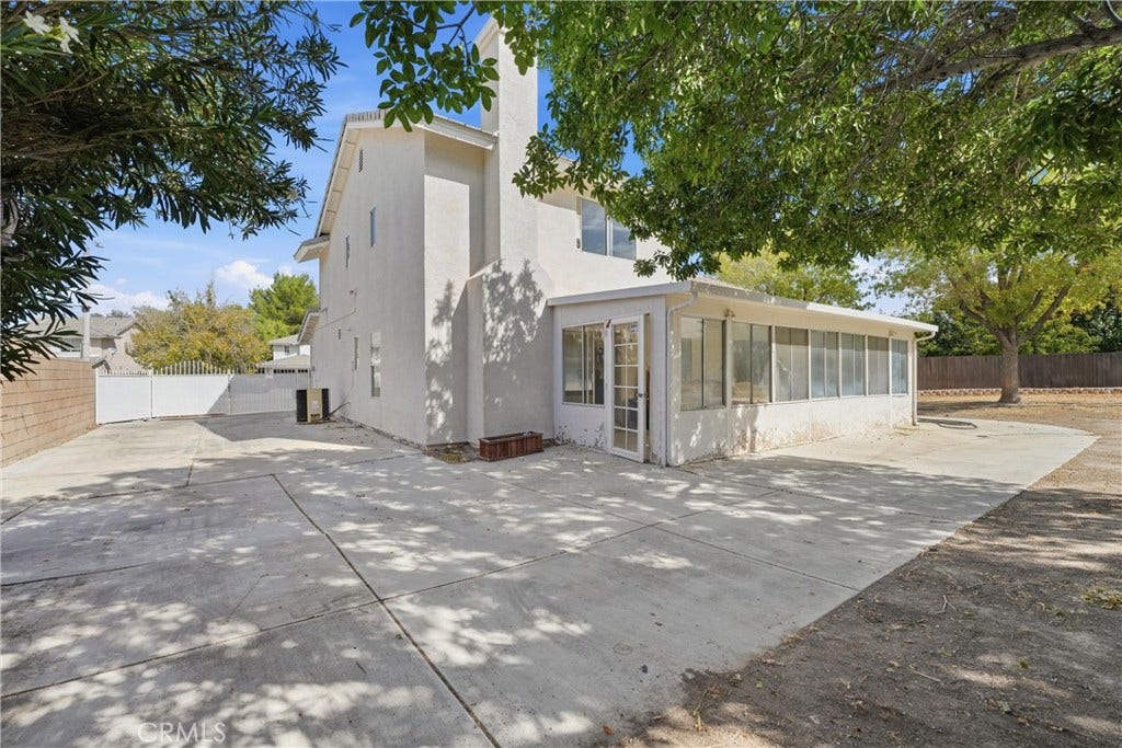 2640 Minford Court, Lancaster, CA 93536 2640 Minford Court, Lancaster, CA 93536