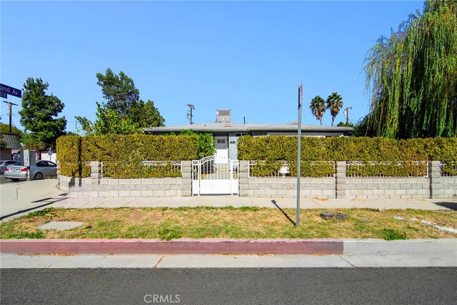 Property photo for 22149 Victory Boulevard, Woodland Hills, CA