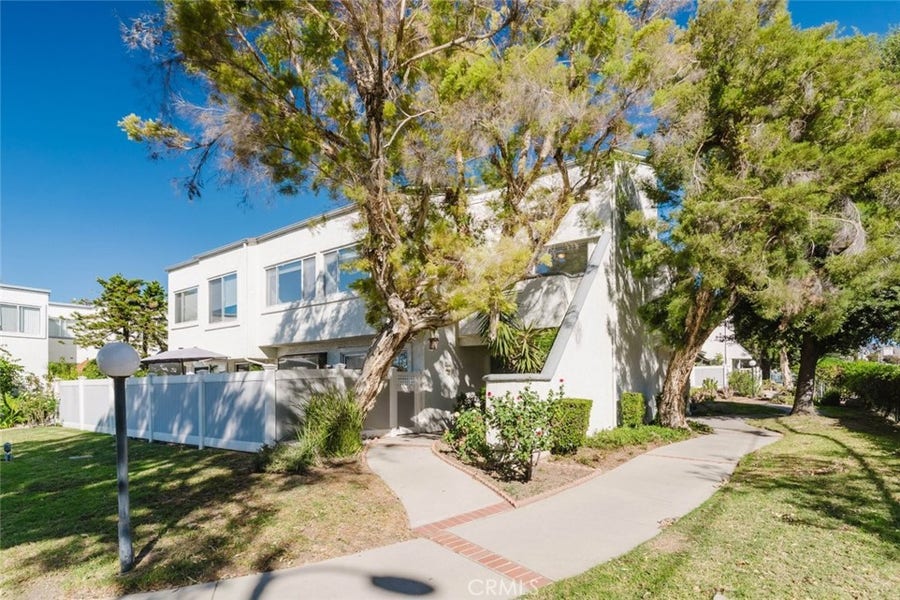 Property photo for 18501 Mayall Street, #A, Northridge, CA