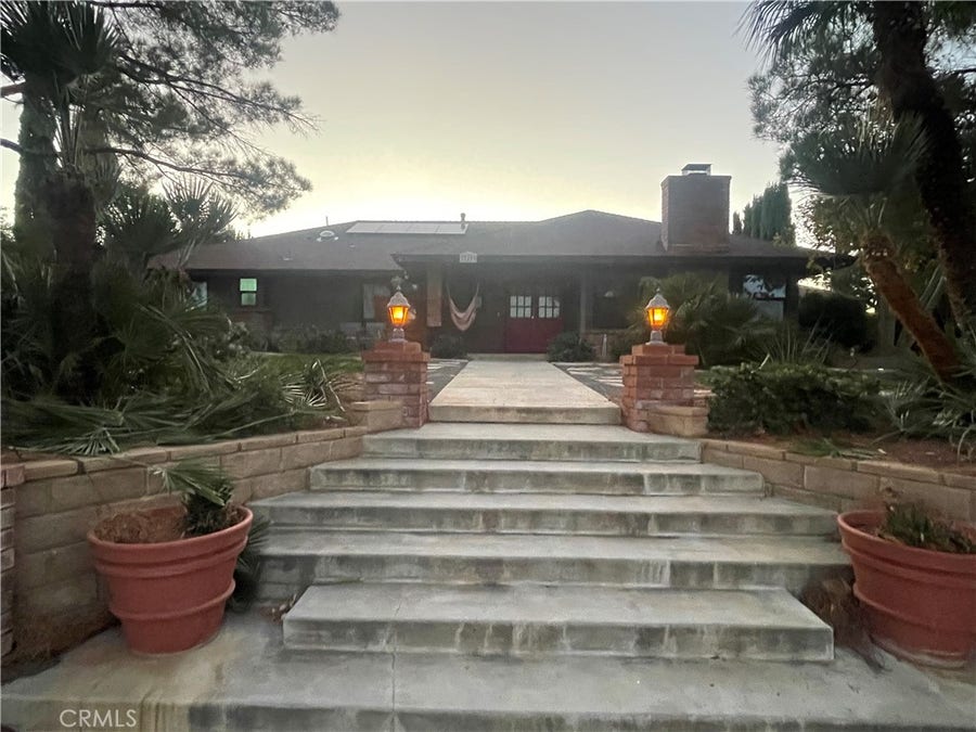 Property photo for 37229 Bianca, Palmdale, CA