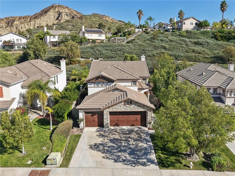 Property photo for 26548 Cardinal Drive, Canyon Country, CA